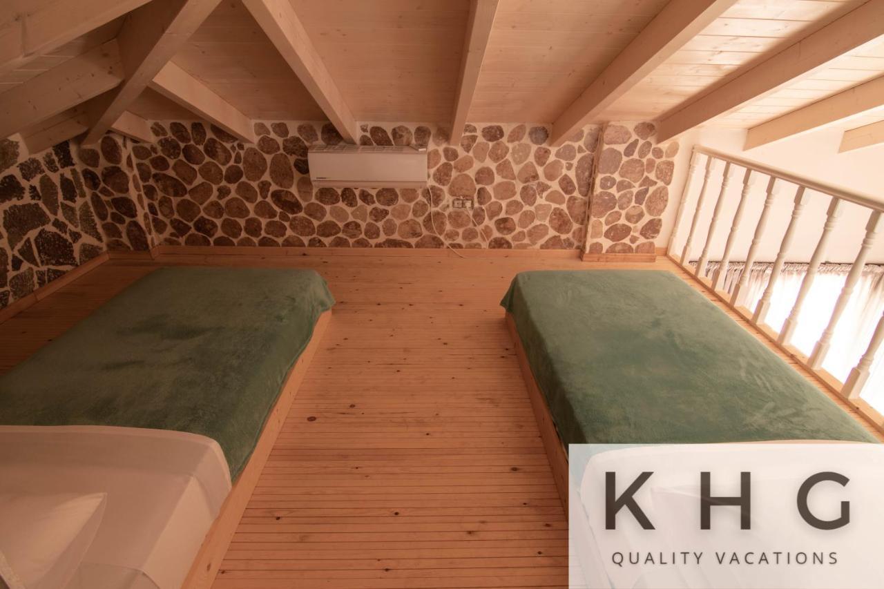 Leo'S Stone Made Villa! Καραβάδος Εξωτερικό φωτογραφία